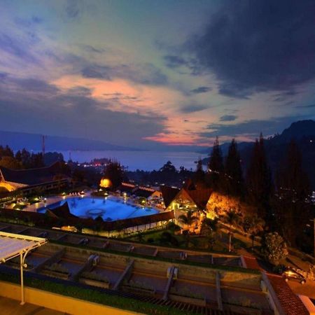 Hotel Niagara Парапат Екстериор снимка