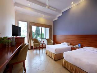 Hotel Niagara Парапат Екстериор снимка