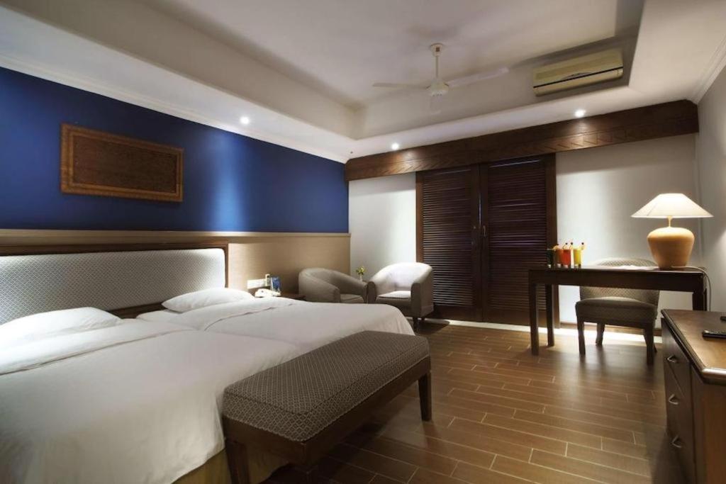 Hotel Niagara Парапат Екстериор снимка